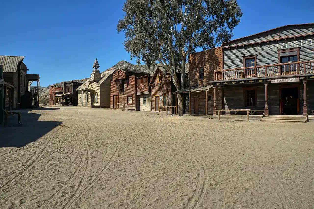 Bli en del av äventyret under ditt besök i nöjesparken High Chaparral